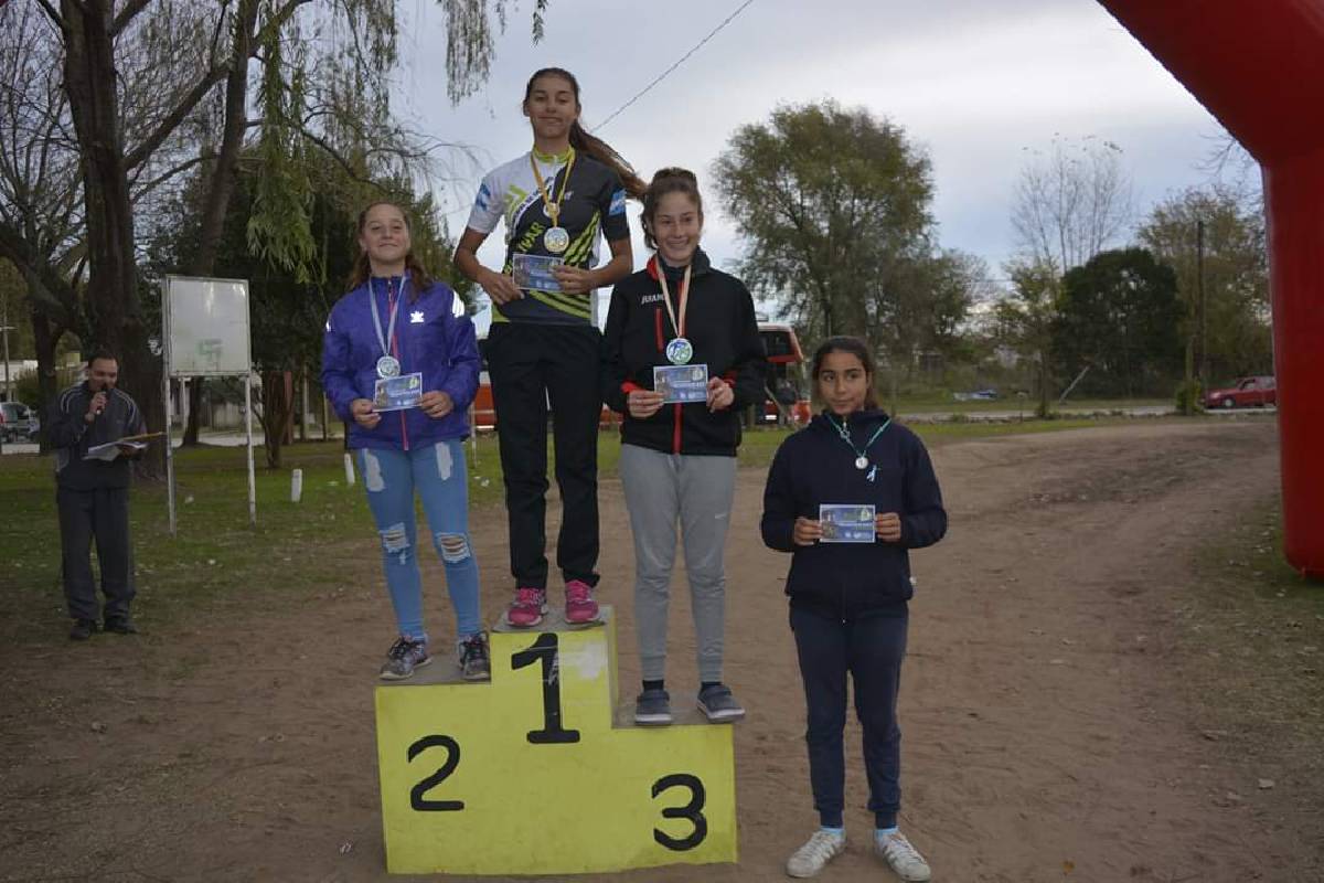 LA ESCUELA MUNICIPAL DE CICLISMO PARTICIPÓ DE UNA NUEVA FECHA DEL MTB