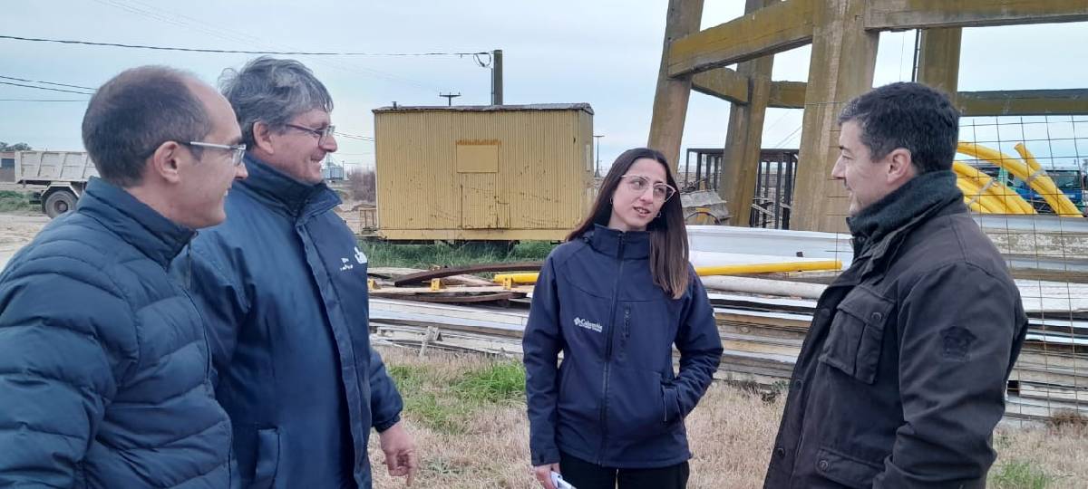 EL INTENDENTE PISANO MANTUVO UN ENCUENTRO DE TRABAJO EN LA DIRECCIÓN DE OBRAS PÚBLICAS