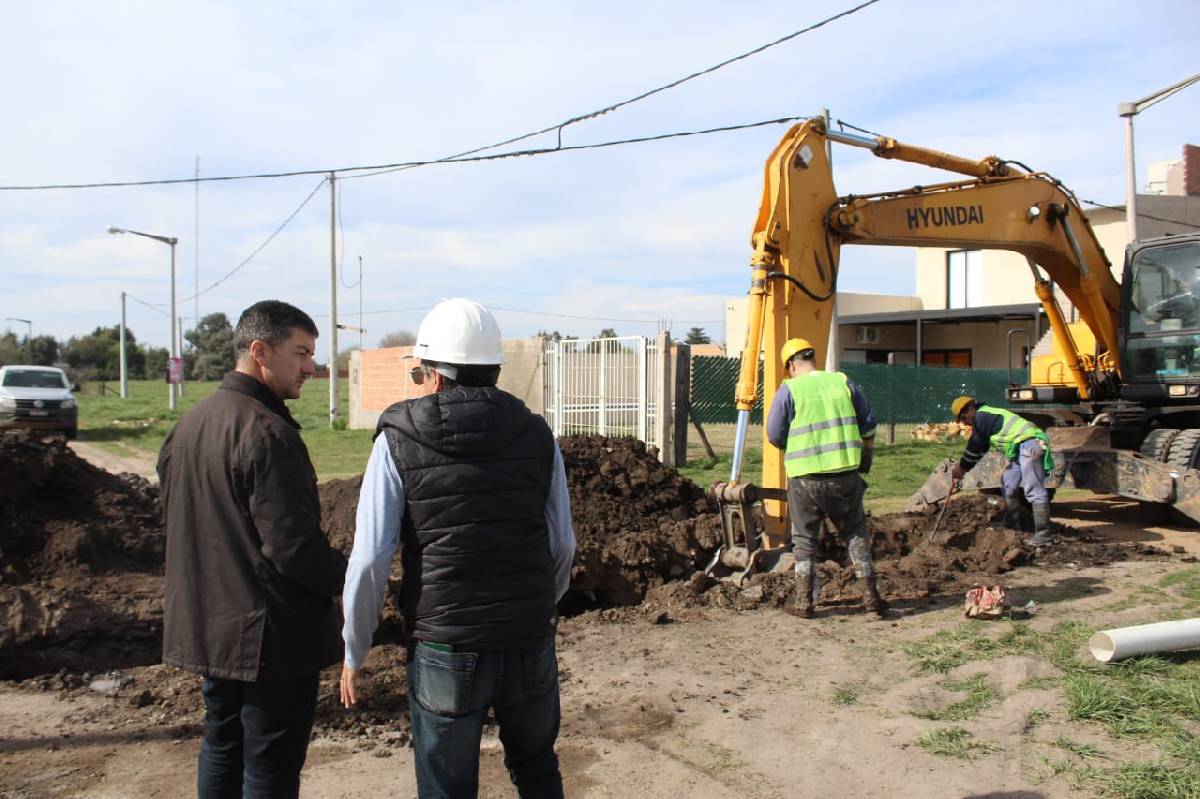 AMPLIACIÓN DE LA RED DOMICILIARIA DE DESAGÜES CLOACALES EN BARRIO LAS FLORES